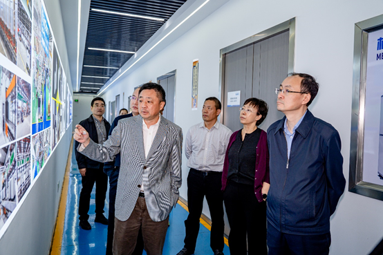 888����(�й���)���޹�˾����